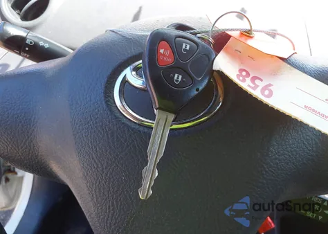 2008 Toyota Yaris from USA, damaged, VIN JTDBT923081234155